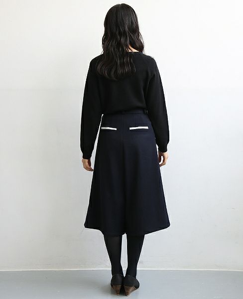 JUN OKAMOTO.[P-33074]壊れた時計をこっそり隠しているパンツ