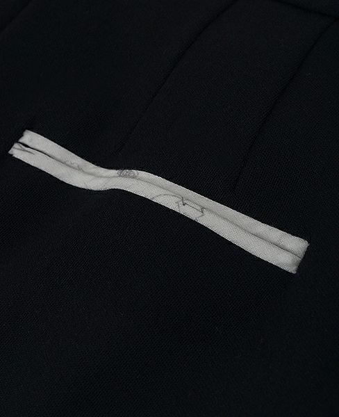 JUN OKAMOTO.[P-33074]壊れた時計をこっそり隠しているパンツ