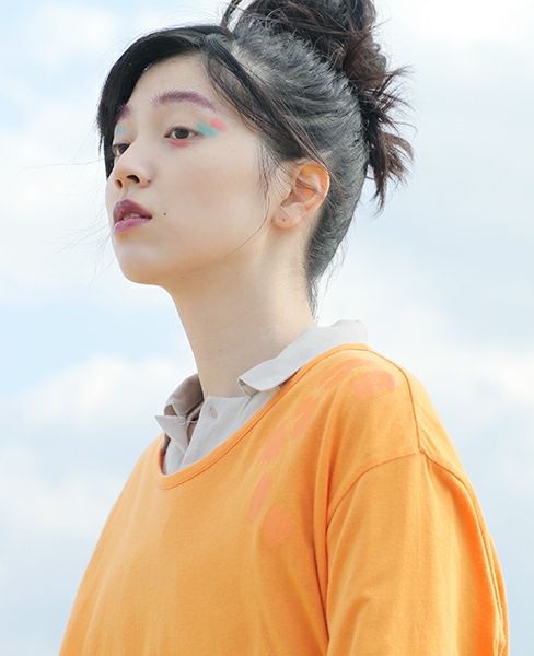 Edwina Hoerl .T-SHIRT[26/EH34TS-01/B]_