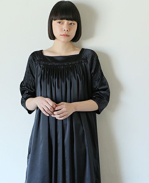 YAB-YUM.PINTUCK SLEEVE OP [171301 BLK]