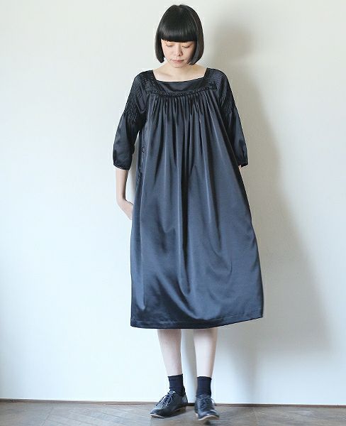 YAB-YUM.PINTUCK SLEEVE OP [171301 BLK]