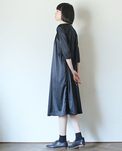YAB-YUM.PINTUCK SLEEVE OP [171301 BLK]
