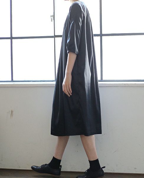 YAB-YUM.PINTUCK SLEEVE OP [171301 BLK]