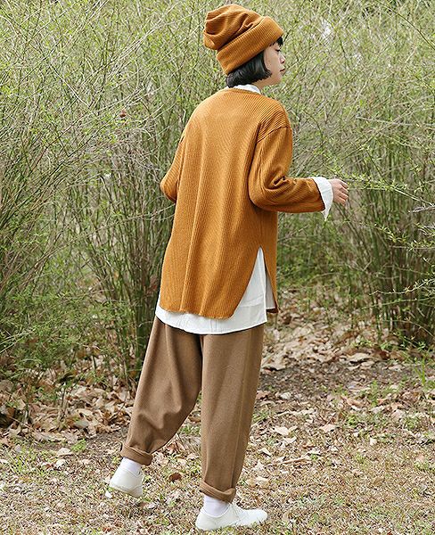 Edwina Hoerl .T-SHIRT[26/EH35TS-01/B]_