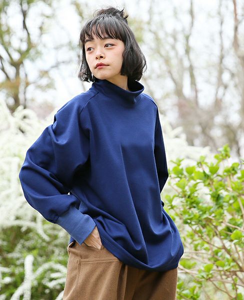 Edwina Hoerl .T-SHIRT[27/EH35TS-02/F]_