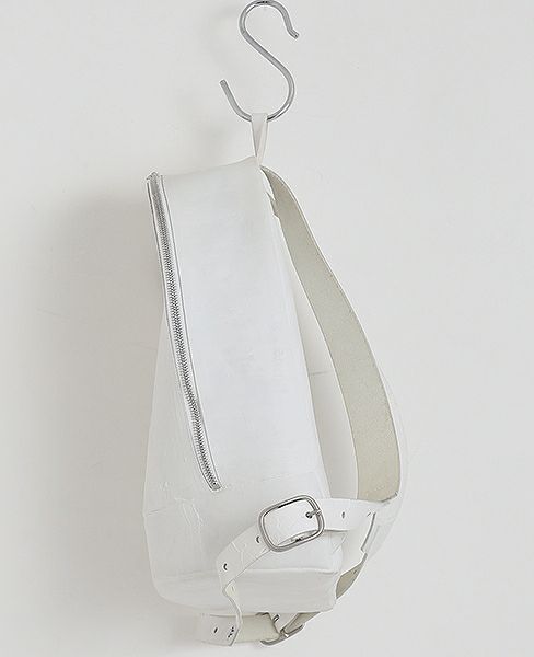 KAGARI YUSUKE.リュック[w17-08-wh]