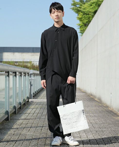 KAGARI YUSUKE.壁布トート[東京/東神田]