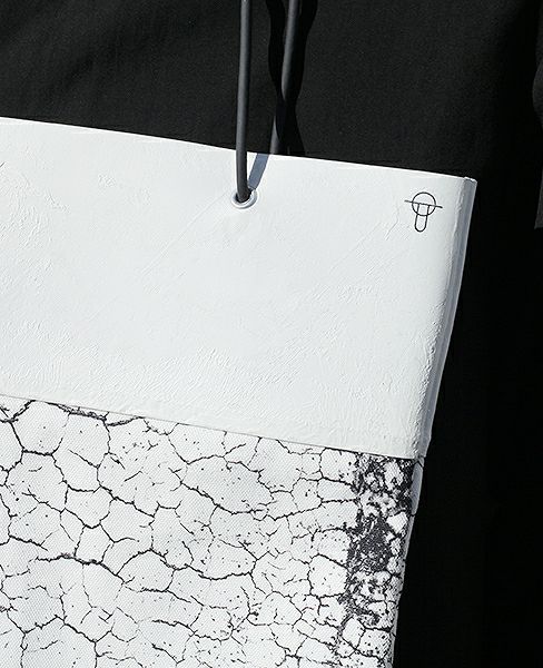 KAGARI YUSUKE.壁布トート[東京/東神田]