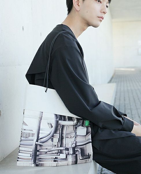 KAGARI YUSUKE 壁布トート[東京/銀座]