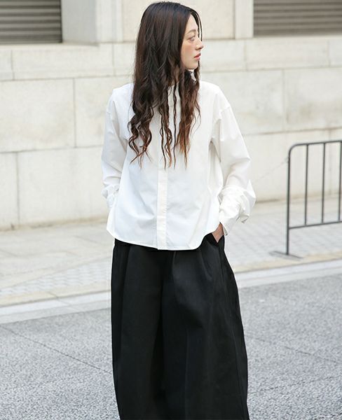 BELPER.TUCK WIDE DENIM PANTS [07121117]