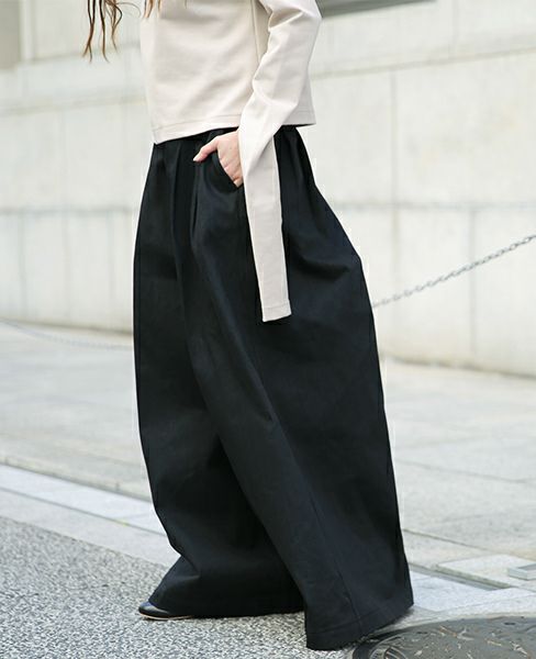 BELPER.TUCK WIDE DENIM PANTS [07121117]