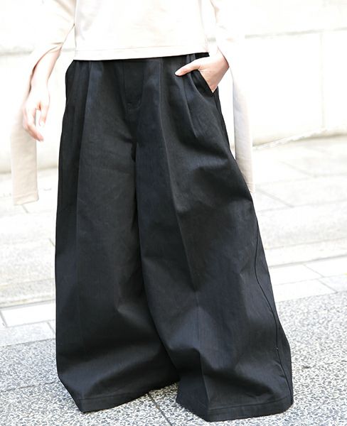 BELPER.TUCK WIDE DENIM PANTS [07121117]