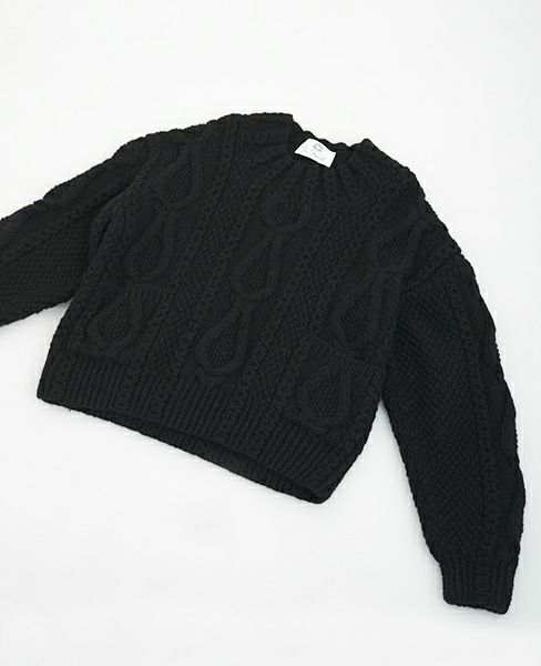 JUN OKAMOTO.アイルランドの馬の蹄みたいなニット