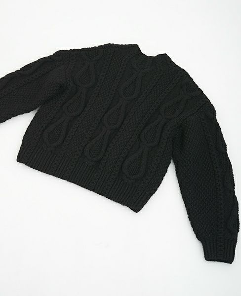 JUN OKAMOTO.アイルランドの馬の蹄みたいなニット