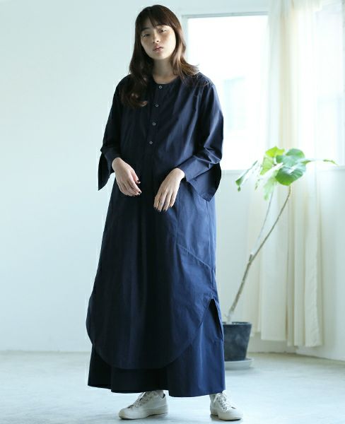 STUDIONICHOLSON.FINE STRIPE SPLIT SLLEVE COLLALESS LONG SHIRT DRESS [TIKI ・SN-315 ART.]