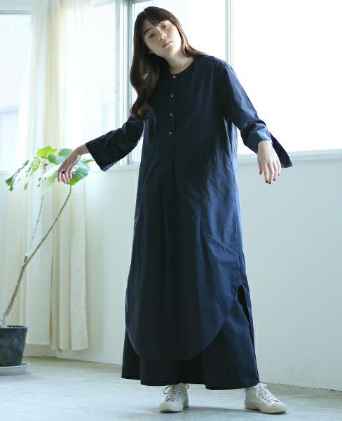 STUDIONICHOLSON.FINE STRIPE SPLIT SLLEVE COLLALESS LONG SHIRT DRESS [TIKI ・SN-315 ART.]