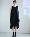 JUN OKAMOTO.静かに伸びていく蔦みたいなワンピース