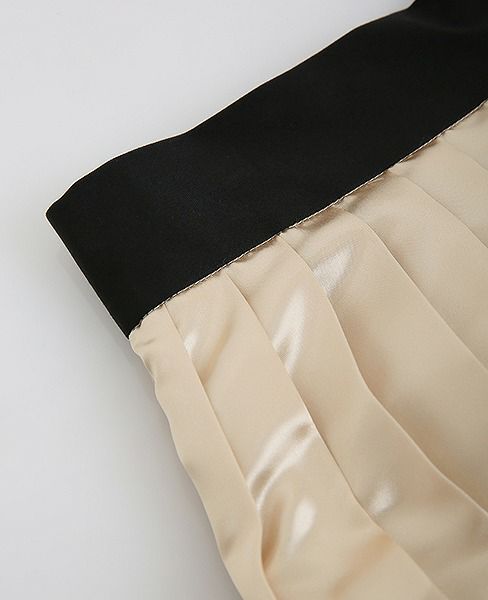 BELPER.LUSTER PLEATED SKIRT [0812-0518]