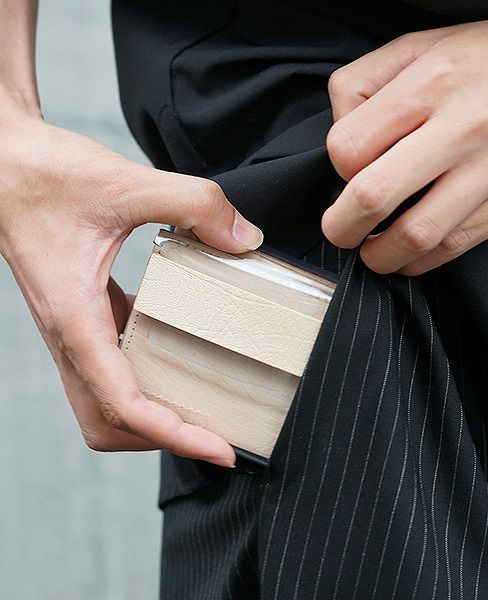 macromauro マクロマウロ.P V L Wallet_