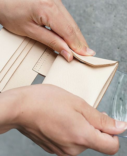 macromauro マクロマウロ.P V L Wallet_