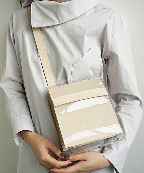 macromauro マクロマウロ.P V L Bag Small_