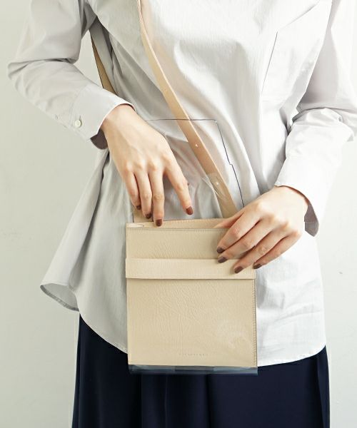 macromauro マクロマウロ.P V L Bag Small_