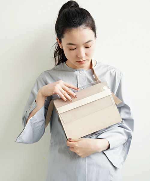 macromauro マクロマウロ.P V L Bag Medium_