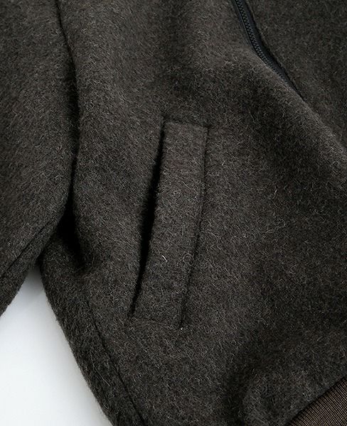 Edwina Hoerl .JACKET[8/EH37J-04/A]_