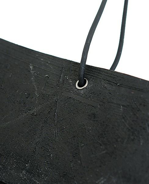 KAGARI YUSUKE.壁布トート[東京/岩本町]