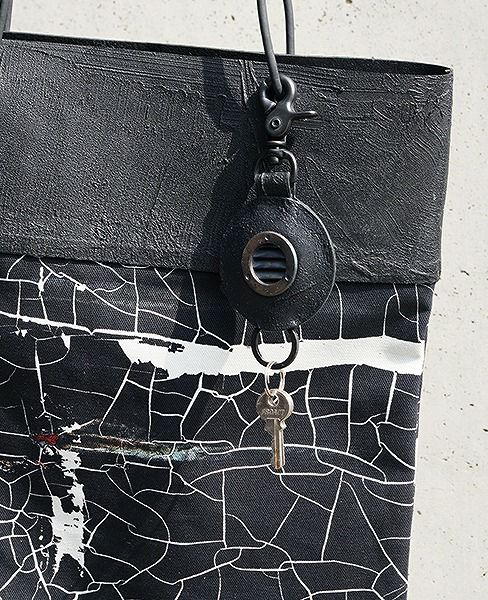 KAGARI YUSUKE.ダクトキーリール[K-04-bk]