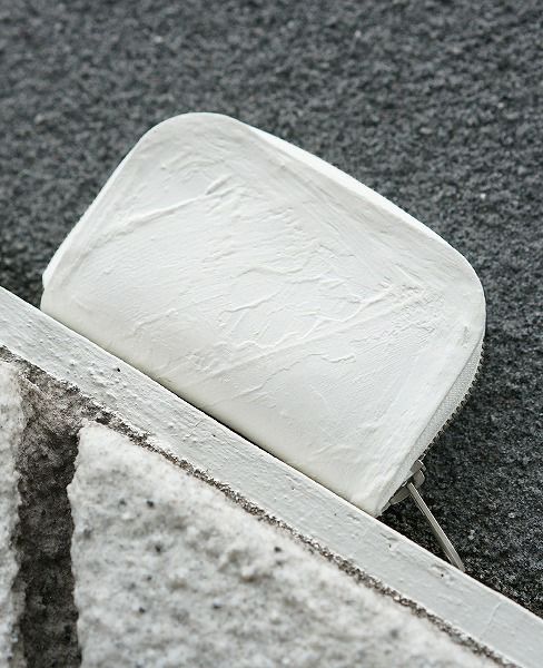 KAGARI YUSUKE.ラウンドジップ・ミニ[mw10-wh]