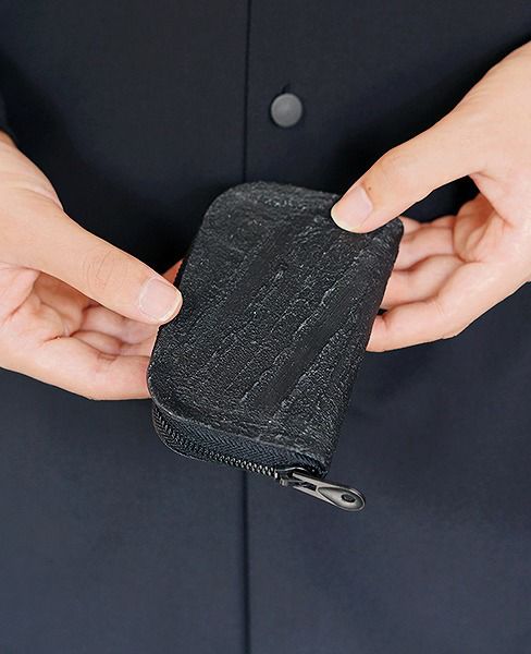 KAGARI YUSUKE.ラウンドジップ・ミニ[mw10-bk]