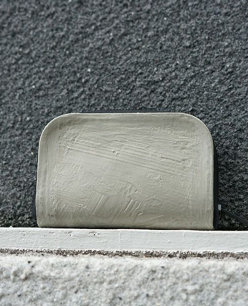 KAGARI YUSUKE.ラウンドジップ・ミニ[mw10-gr]