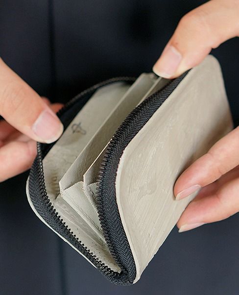 KAGARI YUSUKE.ラウンドジップ・ミニ[mw10-gr]