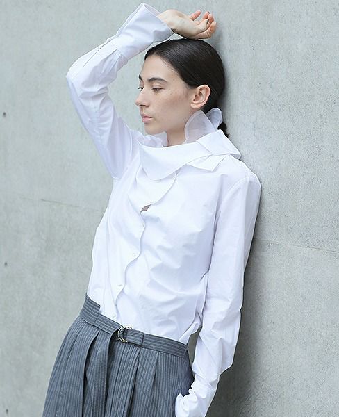 AKIKOAOKI.flower collar blouse[AA18AW-SH02/WH]