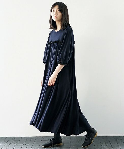 Mochi.モチ.flare dress [18AW-OP-01]