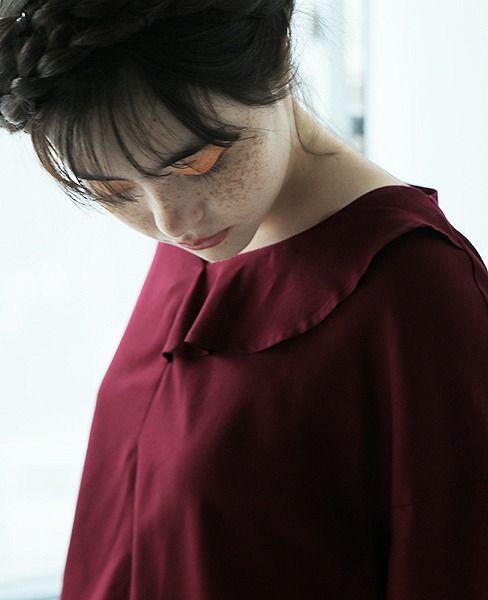 JUN OKAMOTO.赤ワインとオリーブ漬けのような関係のトップス[TOP-33192/BORDEAUX]