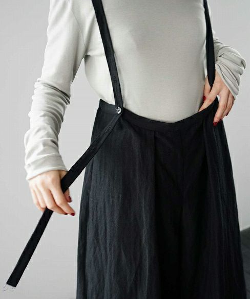 Mochi.モチ.suspenders wide pants [18AW-PT01]