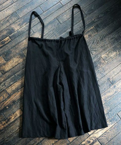 Mochi.モチ.suspenders wide pants [18AW-PT01]