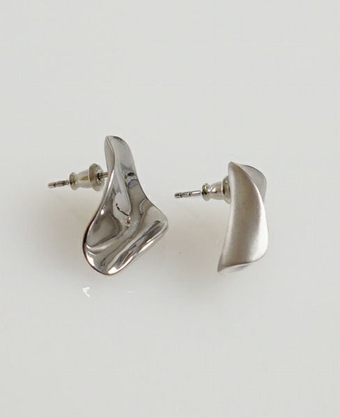 MIKU FUKAMITSU.呼吸ピアス