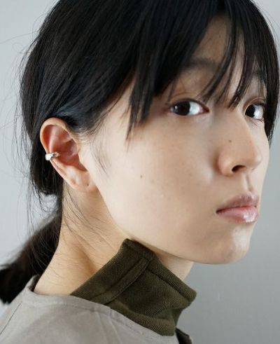 MIKU FUKAMITSU.風化 岩のイヤカフ