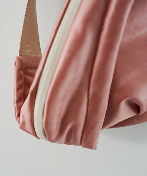 hatra ハトラ.body Bag [PINK]_