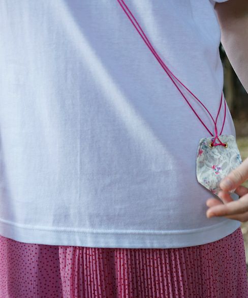 rinrinka.unclear scent logo T-shirt[i-RRK19SS-T/White×Pink]