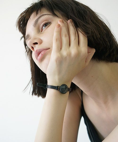 nejicommu.ネジコミュ.UNIVERSE XS [BLACK/BLACK]