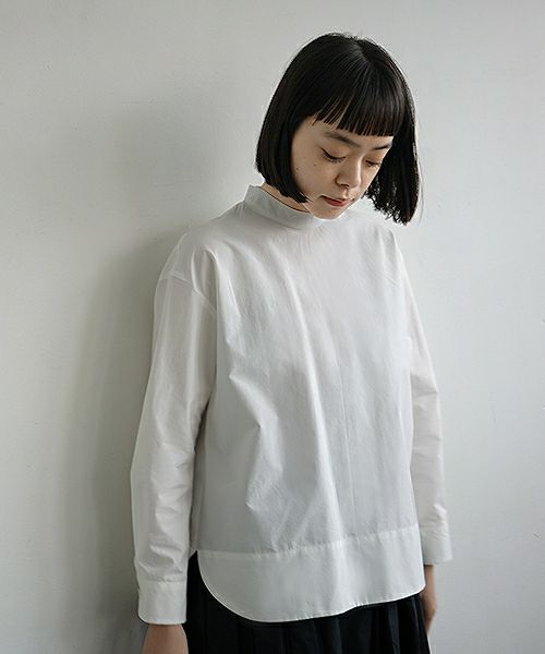 Mochi.モチ.petit high necked shirt [19SS-BL01/white]