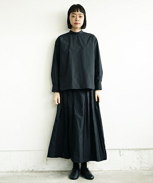 Mochi.モチ.petit high necked shirt [19SS-BL01/black]