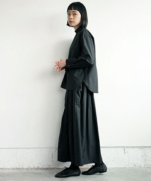 Mochi.モチ.petit high necked shirt [19SS-BL01/black]