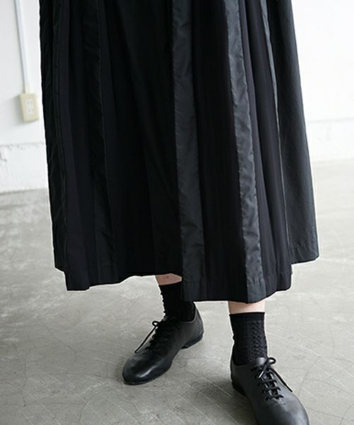 Mochi.モチ.tuck long skirt [19SS-SK01/black]