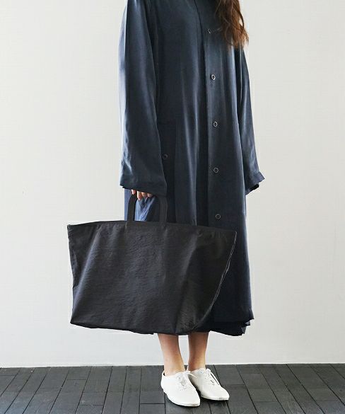 Building Block.ビルディングブロック.STENCIL DUFFEL IN BLACK CRINKLE[26/A.BLACK]