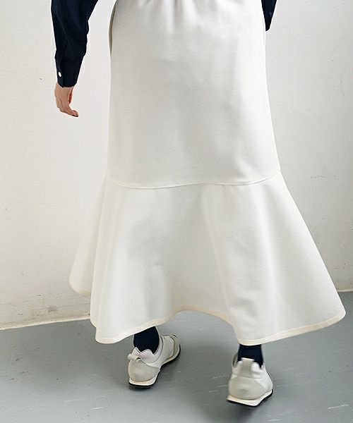 SWANLAKE.フレアースカート [SK-1162/WHITE]